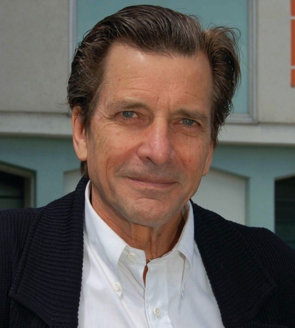 Dirk Benedict